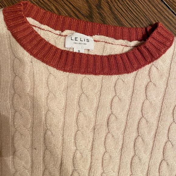 Multi Color Crop Sweater - Picture 4 of 4